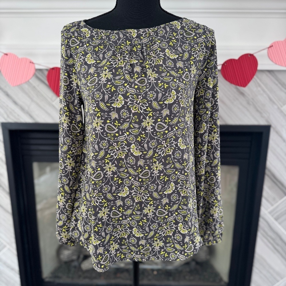 Loft Floral Print Blouse Long Sleeve Casual Top Lightweight Comfy Gray‎ XXS